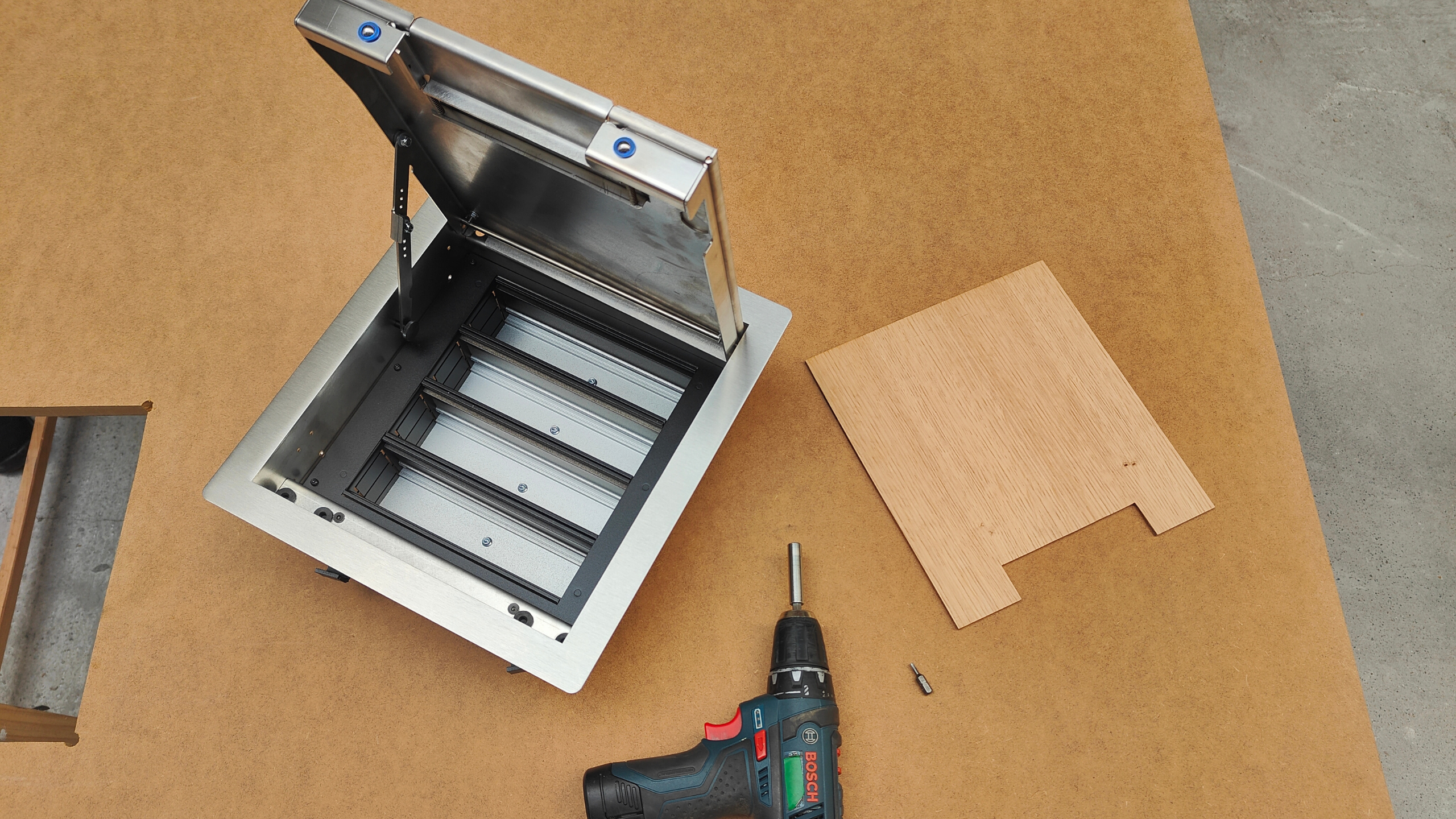 Installation d'un boitier de sol 